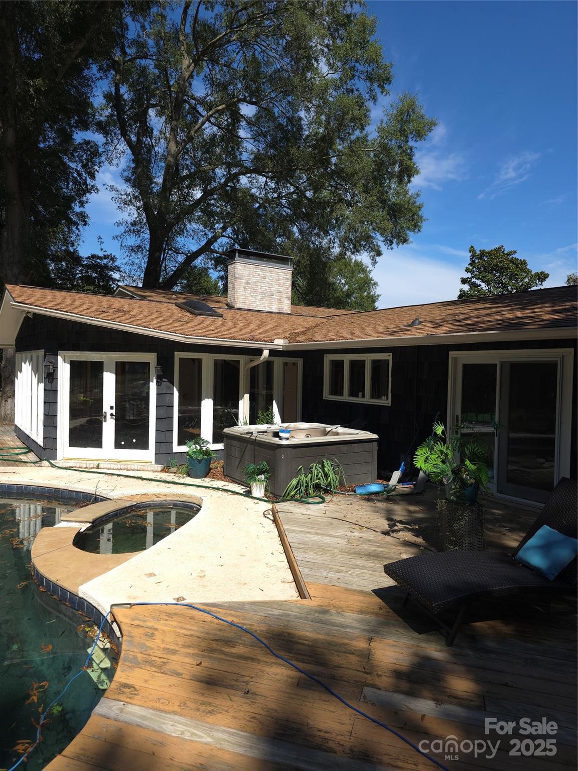Salisbury, North Carolina, 28144, United States, 5 Bedrooms Bedrooms, ,3 BathroomsBathrooms,Residential,For Sale,1955338