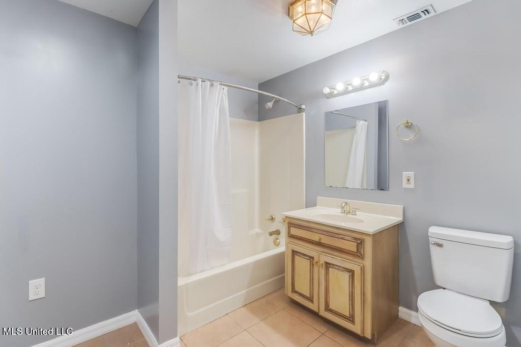 Vancleave, Mississippi, 39565, United States, 3 Bedrooms Bedrooms, ,3 BathroomsBathrooms,Residential,For Sale,1975033