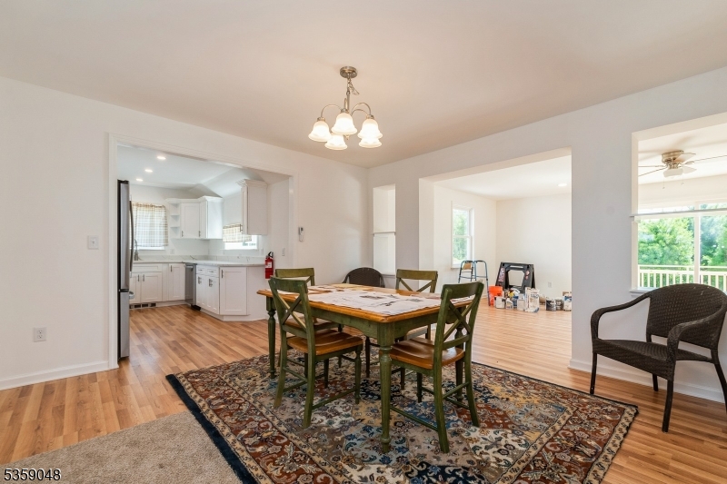 Franklin Twp., New Jersey, 08825, United States, 2 Bedrooms Bedrooms, ,3 BathroomsBathrooms,Residential,For Sale,1820941
