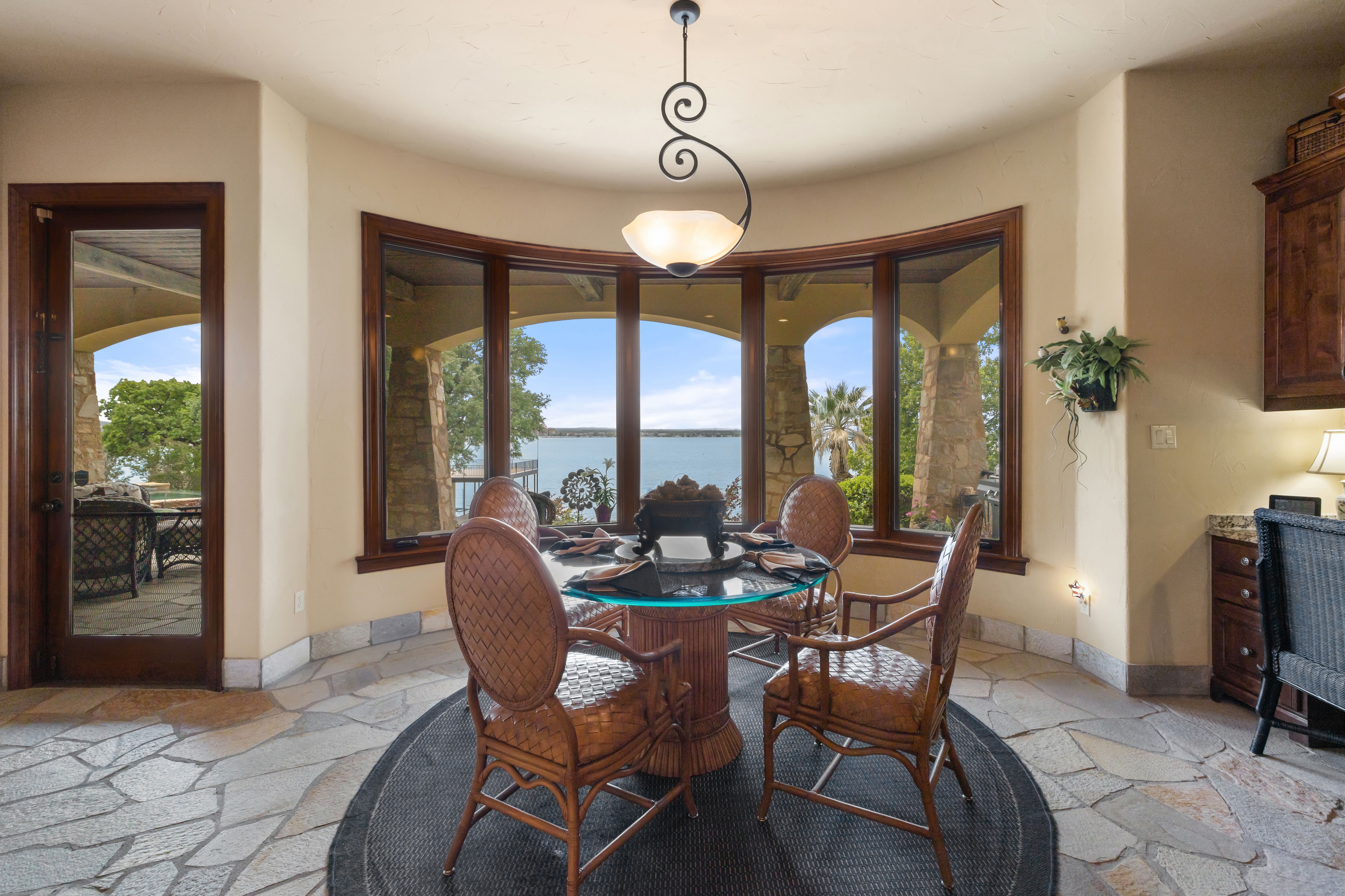  The Ultimate Lake LBJ Retreat - 物件實景