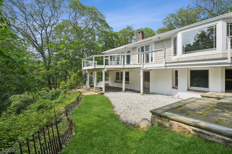 Kinnelon Boro, New Jersey, 07405-2443, United States, 4 Bedrooms Bedrooms, ,3 BathroomsBathrooms,Residential,For Sale,1861963