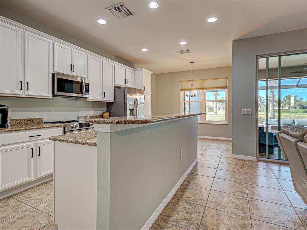 Venice, Florida, 34293, United States, 3 Bedrooms Bedrooms, ,2 BathroomsBathrooms,Residential,For Sale,1998250