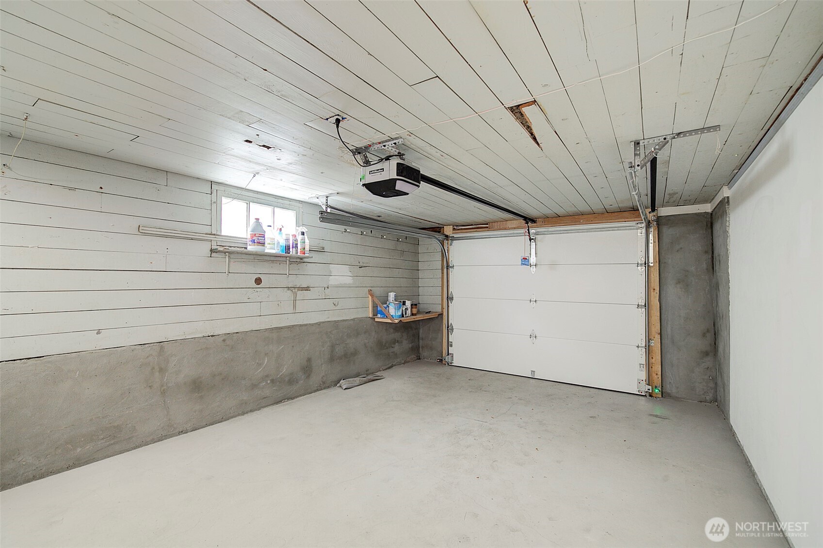 Seattle, Washington, 98126, United States, 3 Bedrooms Bedrooms, ,2 BathroomsBathrooms,Residential,For Sale,1882330