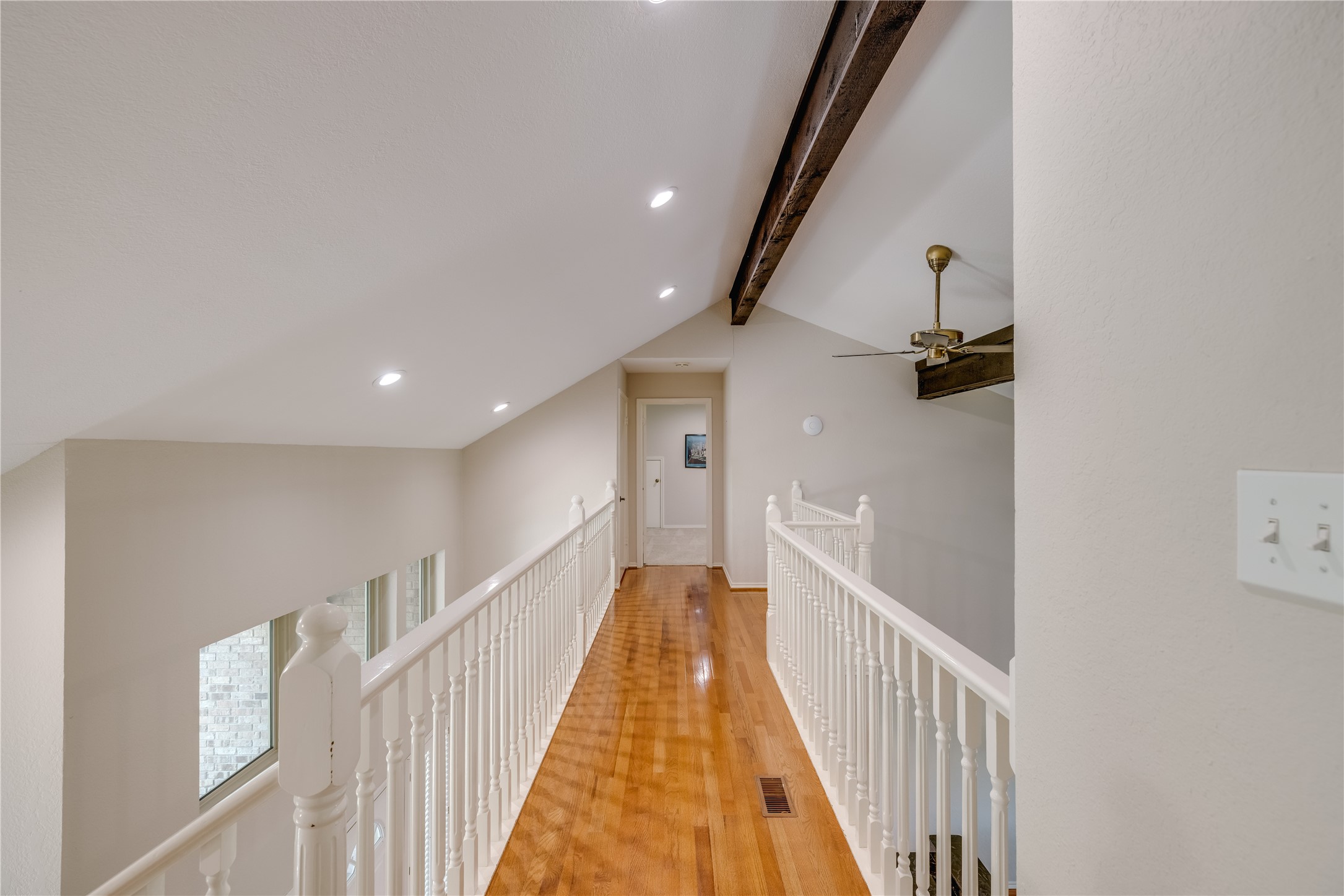 Fort Worth, Texas, 76116, United States, 4 Bedrooms Bedrooms, ,4 BathroomsBathrooms,Residential,For Sale,1926062