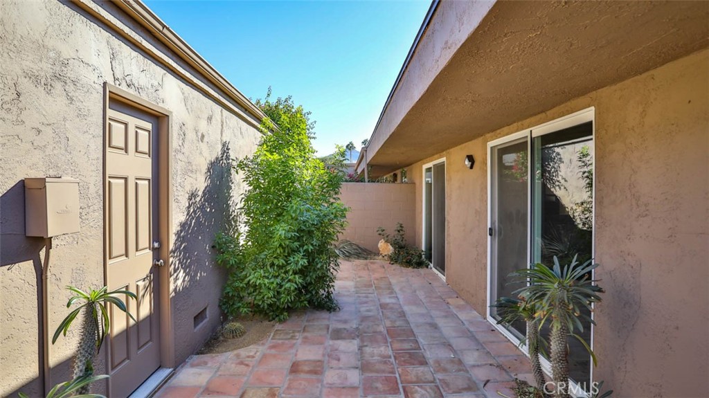 La Quinta, California, 92253, United States, 3 Bedrooms Bedrooms, ,2 BathroomsBathrooms,Residential,For Sale,1839880