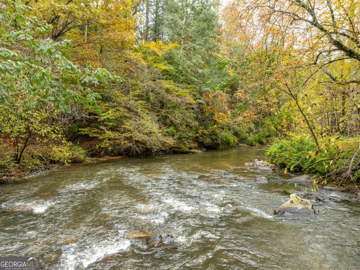 Ellijay, Georgia, 30540, United States, 3 Bedrooms Bedrooms, ,2 BathroomsBathrooms,Residential,For Sale,1972066