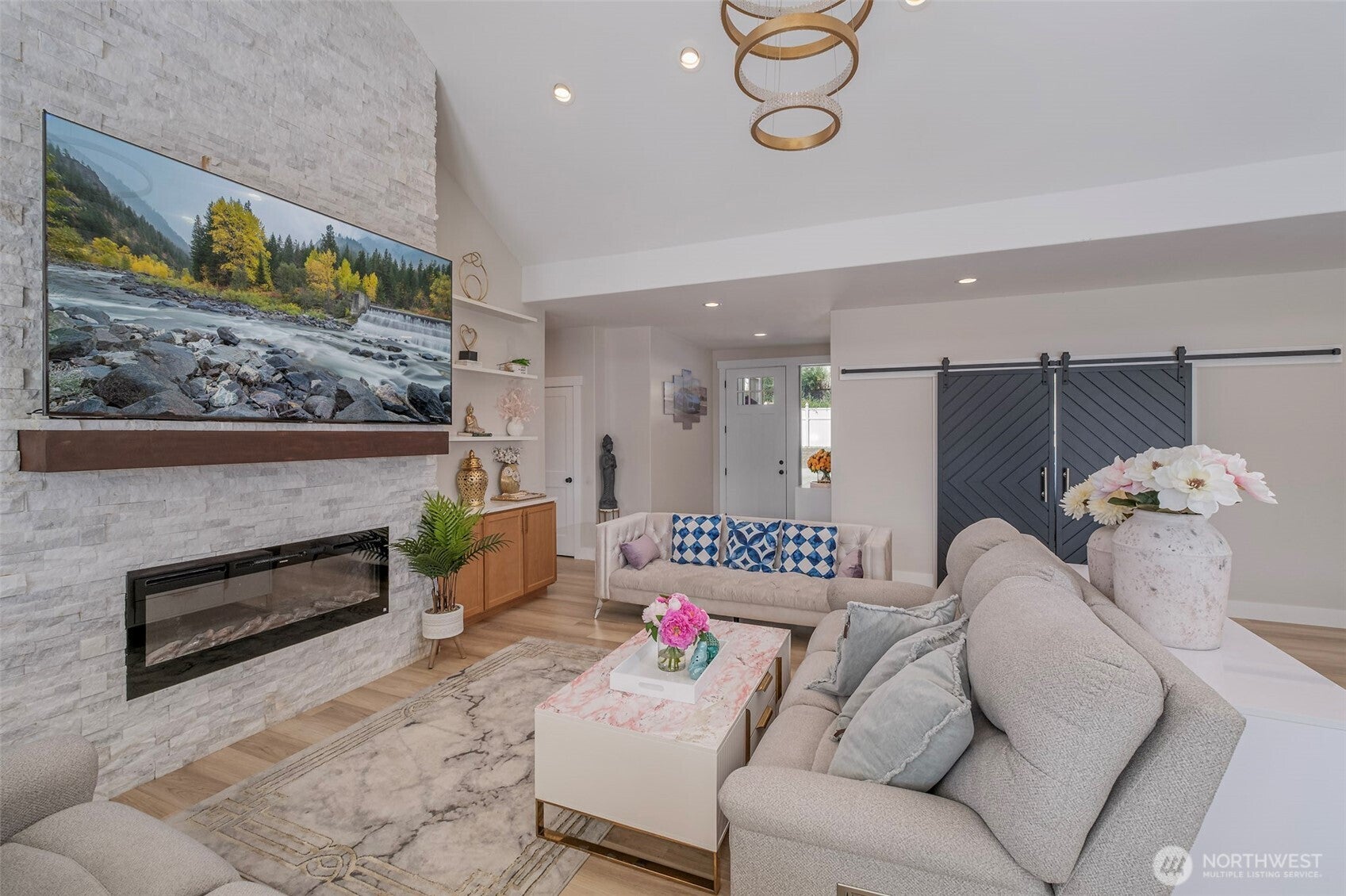 East Wenatchee, Washington, 98802, United States, 3 Bedrooms Bedrooms, ,3 BathroomsBathrooms,Residential,For Sale,2001859