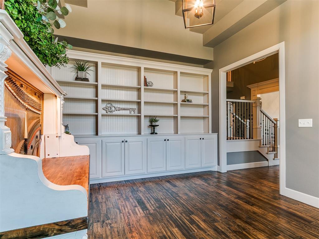 Arcadia, Oklahoma, 73007, United States, 4 Bedrooms Bedrooms, ,4 BathroomsBathrooms,Residential,For Sale,1842671