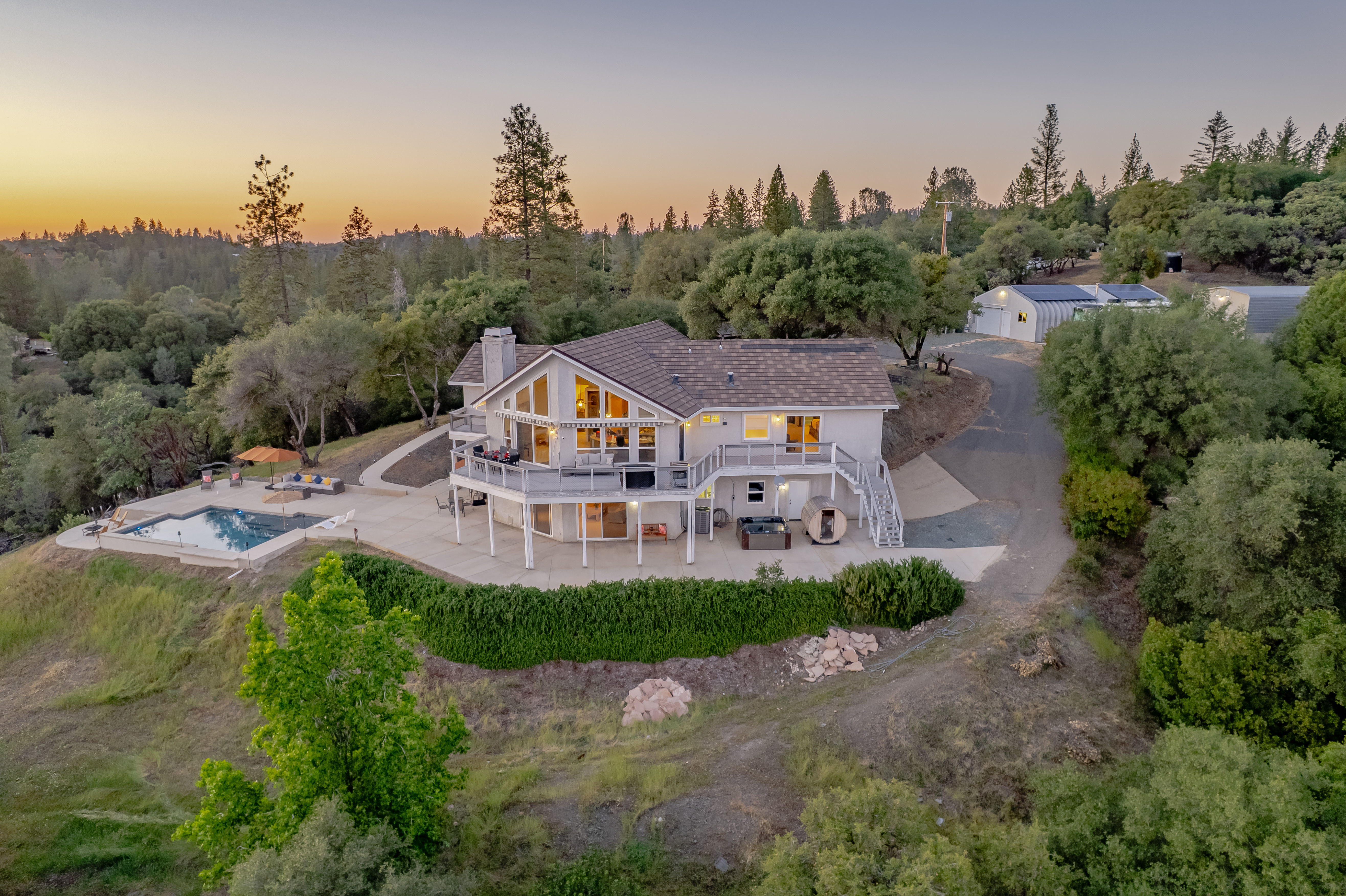  15620 Meadowlark Lane , Sutter Creek, CA 95685 - 物件實景