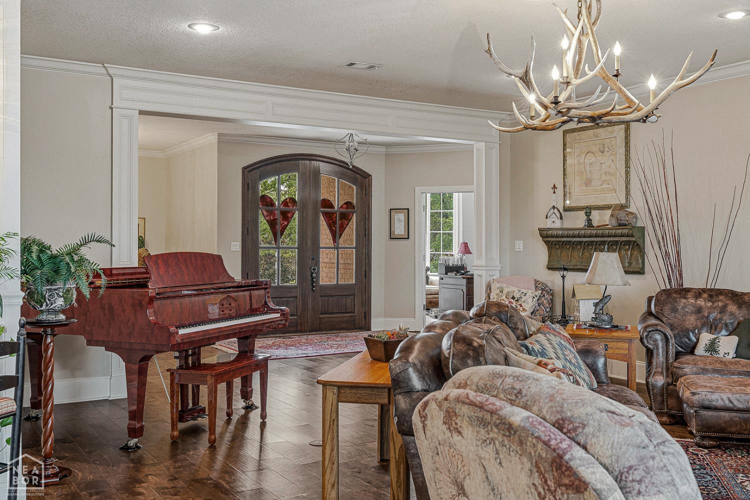 Jonesboro, Arkansas, 72405, United States, 4 Bedrooms Bedrooms, ,4 BathroomsBathrooms,Residential,For Sale,2039868