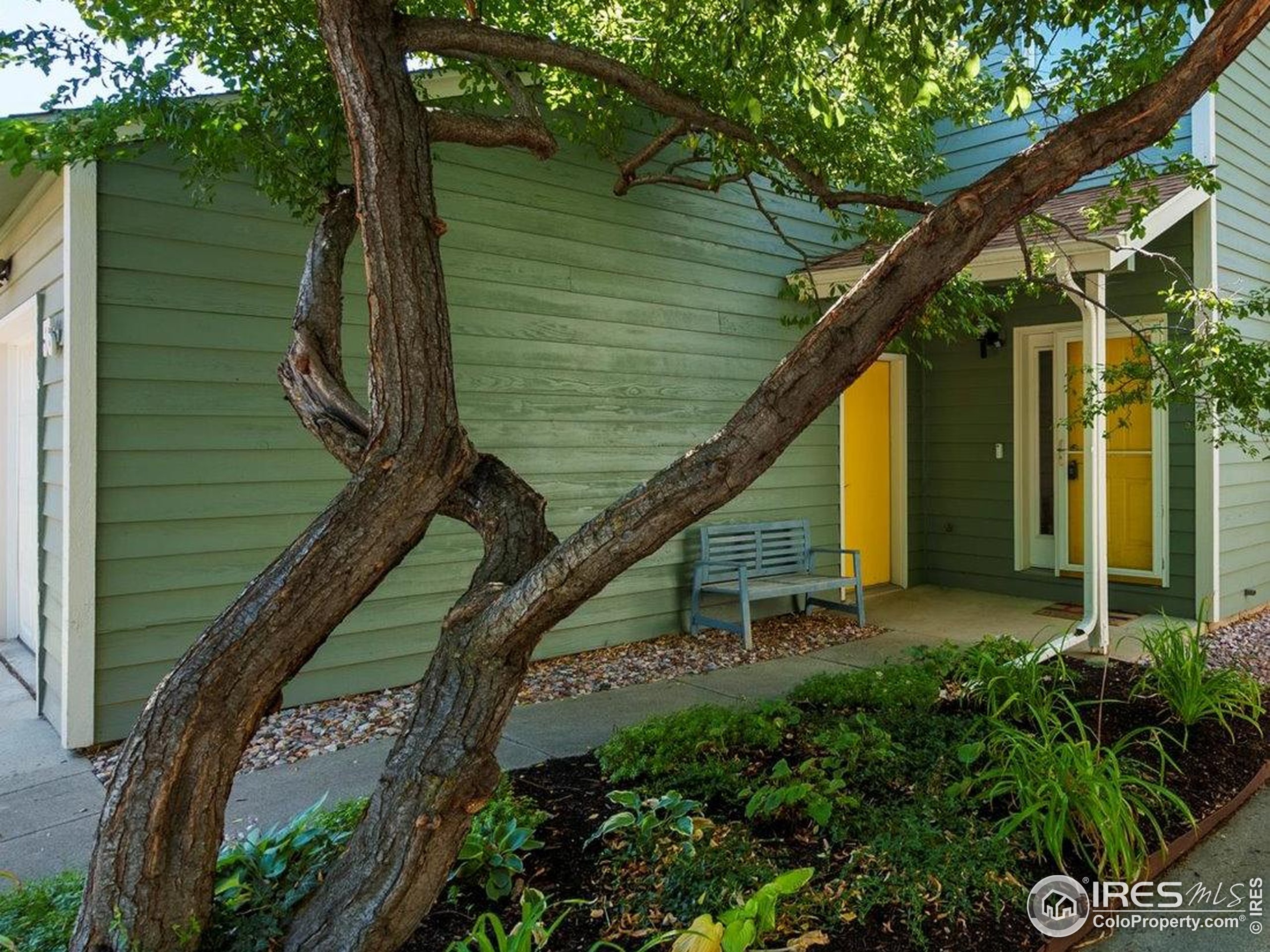 Boulder, Colorado, 80303, United States, 3 Bedrooms Bedrooms, ,2 BathroomsBathrooms,Residential,For Sale,1926436