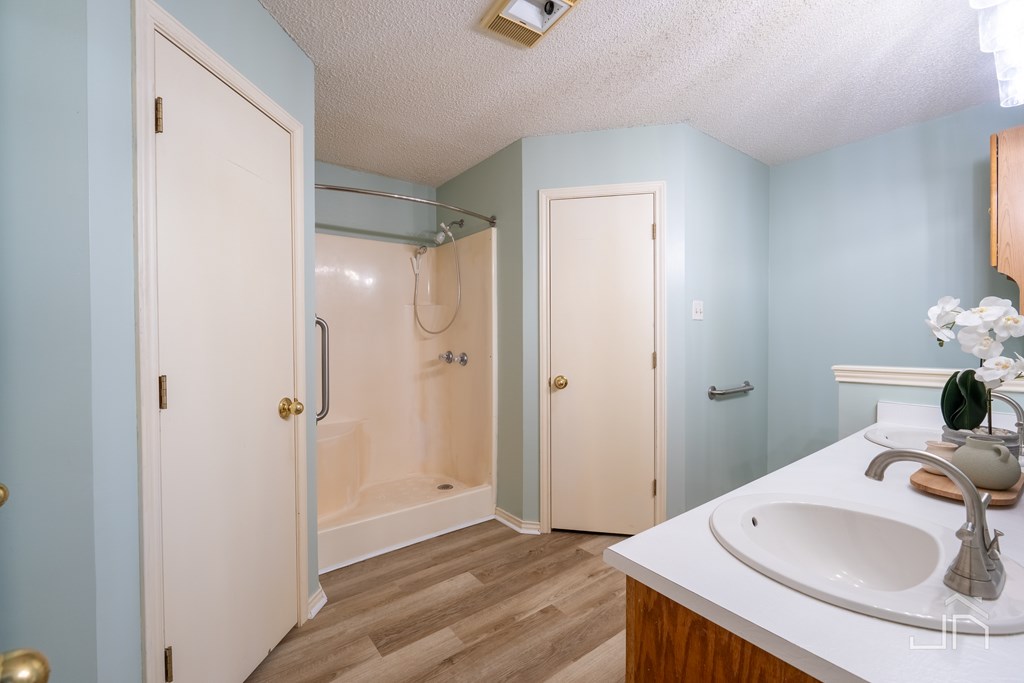 4681 S Jarratt Rd, San Angelo, Texas, 76905, United States, 4 Bedrooms Bedrooms, ,2 BathroomsBathrooms,Residential,For Sale,4681 S Jarratt Rd,1673393