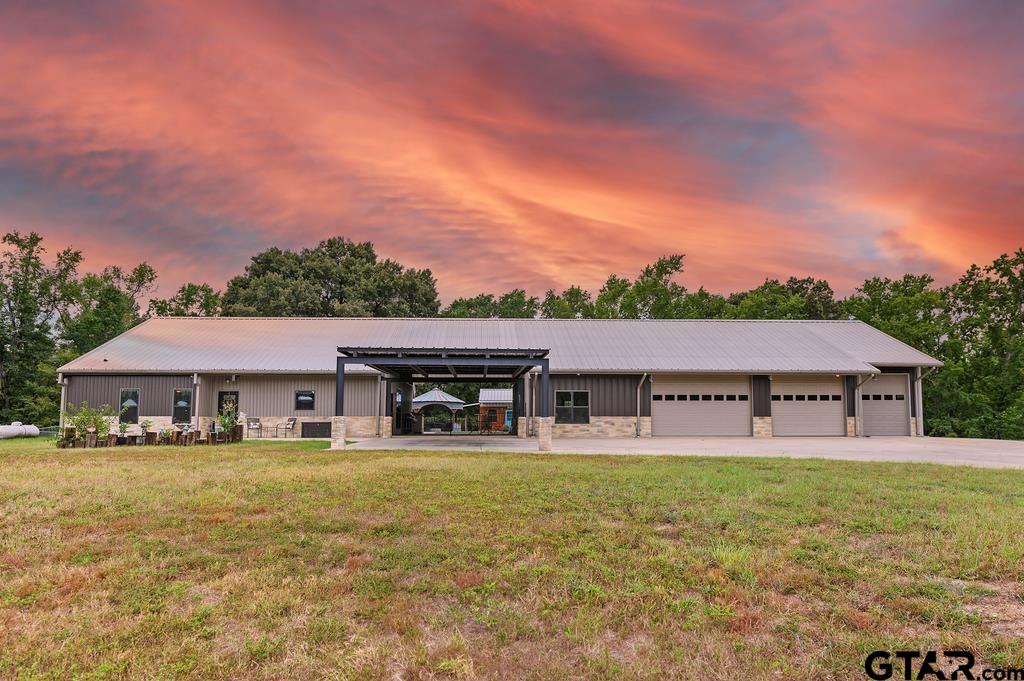 Quitman, Texas, 75783, United States, 3 Bedrooms Bedrooms, ,2 BathroomsBathrooms,Residential,For Sale,1941600