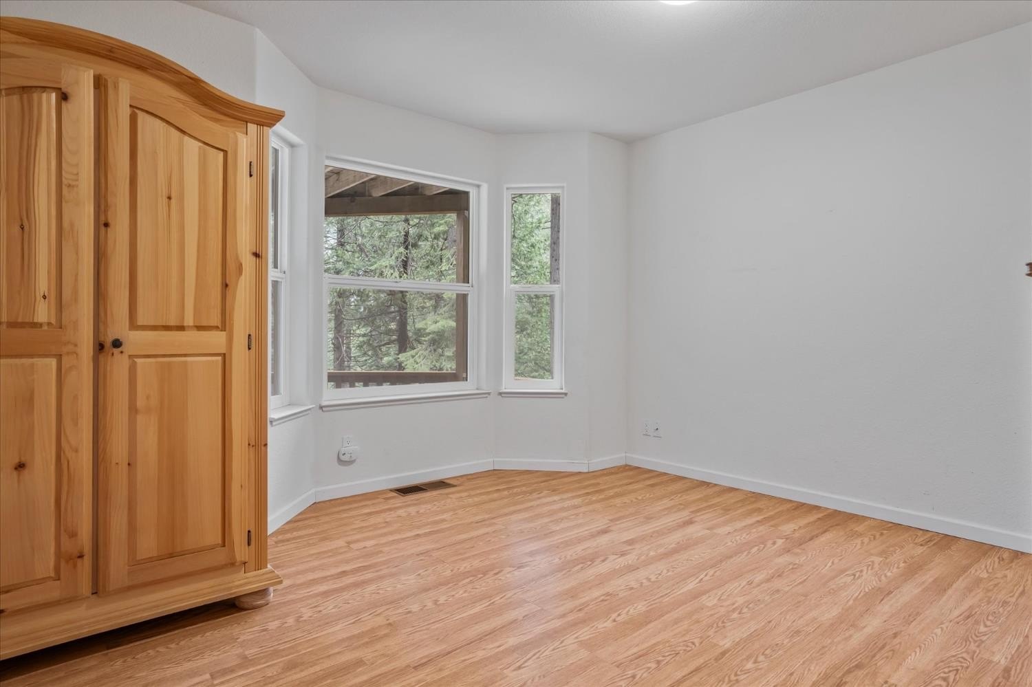 Arnold, California, 95223, United States, 3 Bedrooms Bedrooms, ,4 BathroomsBathrooms,Residential,For Sale,1924050