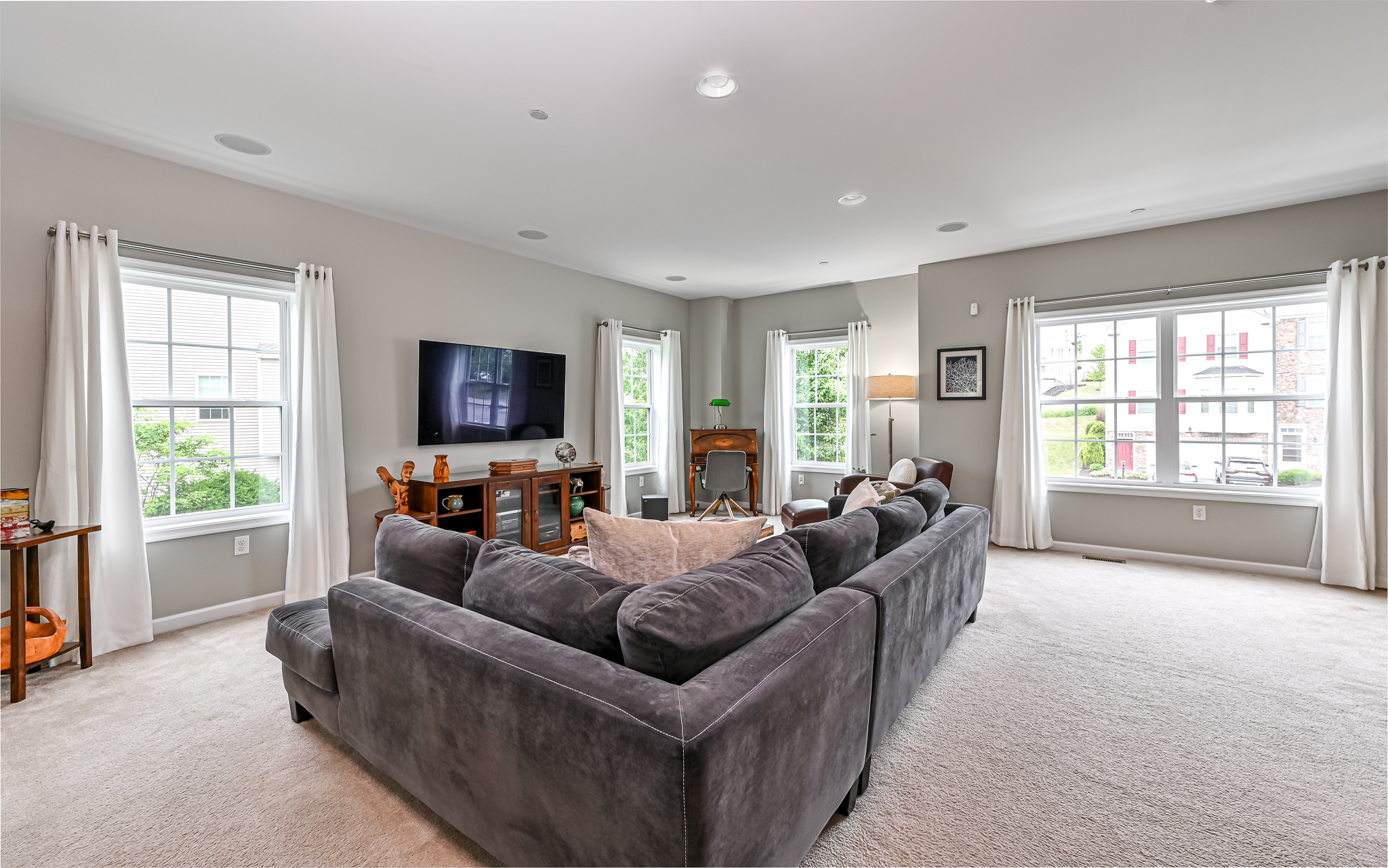  691 Freedom Drive, Carnegie, PA 15106 - 物件實景