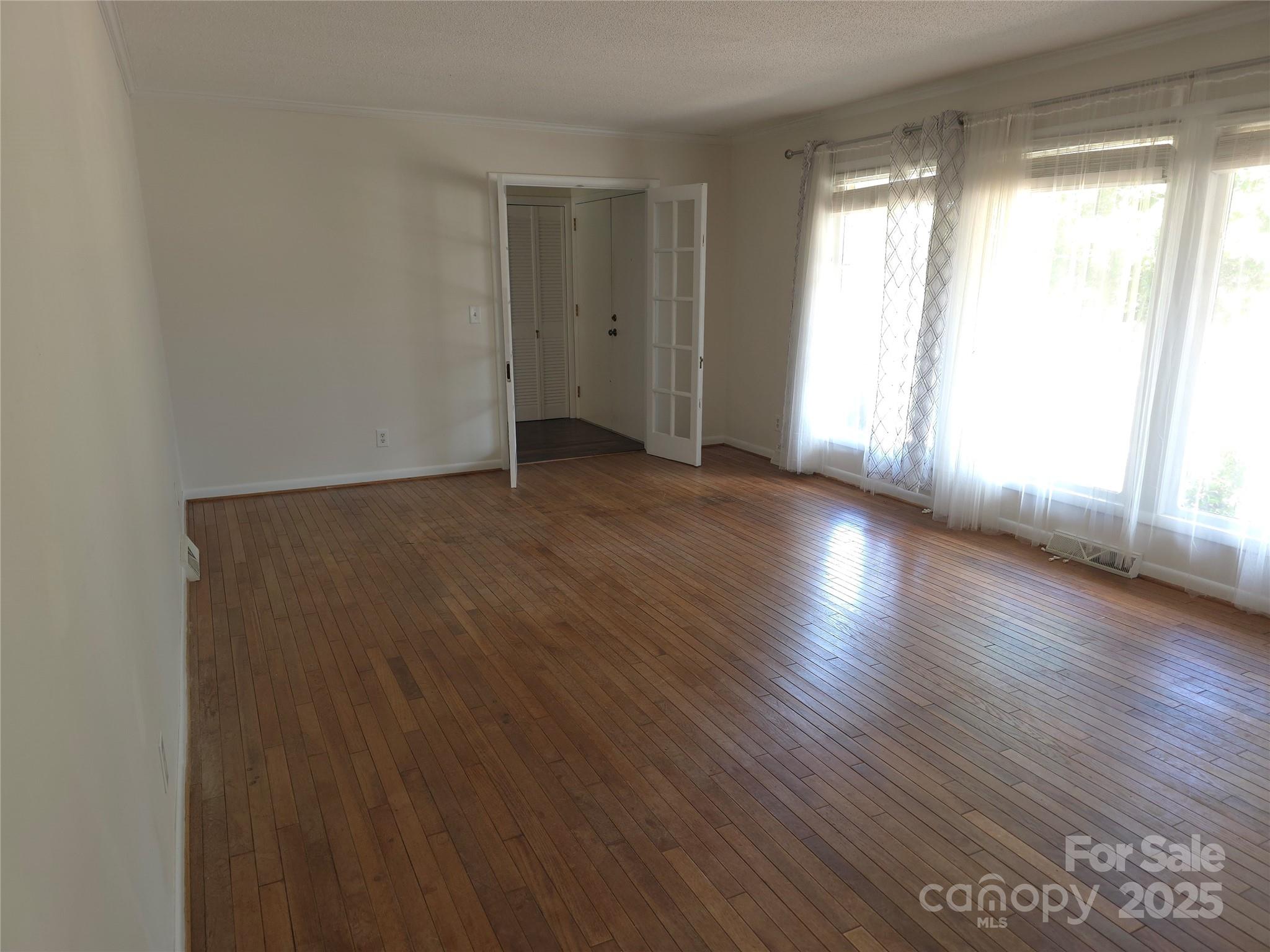 Salisbury, North Carolina, 28144, United States, 5 Bedrooms Bedrooms, ,3 BathroomsBathrooms,Residential,For Sale,1955338