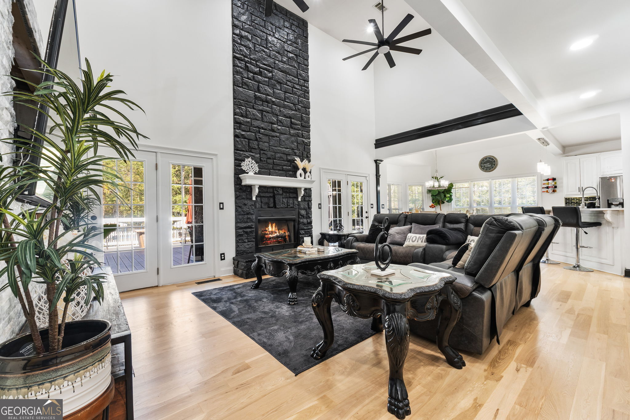 Meansville, Georgia, 30256, United States, 5 Bedrooms Bedrooms, ,4 BathroomsBathrooms,Residential,For Sale,2002650