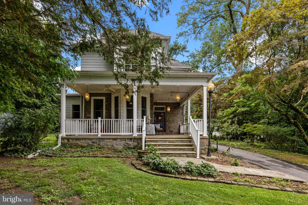 Lansdowne, Pennsylvania, 19050, United States, 5 Bedrooms Bedrooms, ,3 BathroomsBathrooms,Residential,For Sale,1926052