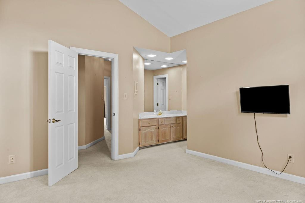 Fayetteville, North Carolina, 28306, United States, 3 Bedrooms Bedrooms, ,3 BathroomsBathrooms,Residential,For Sale,1986254