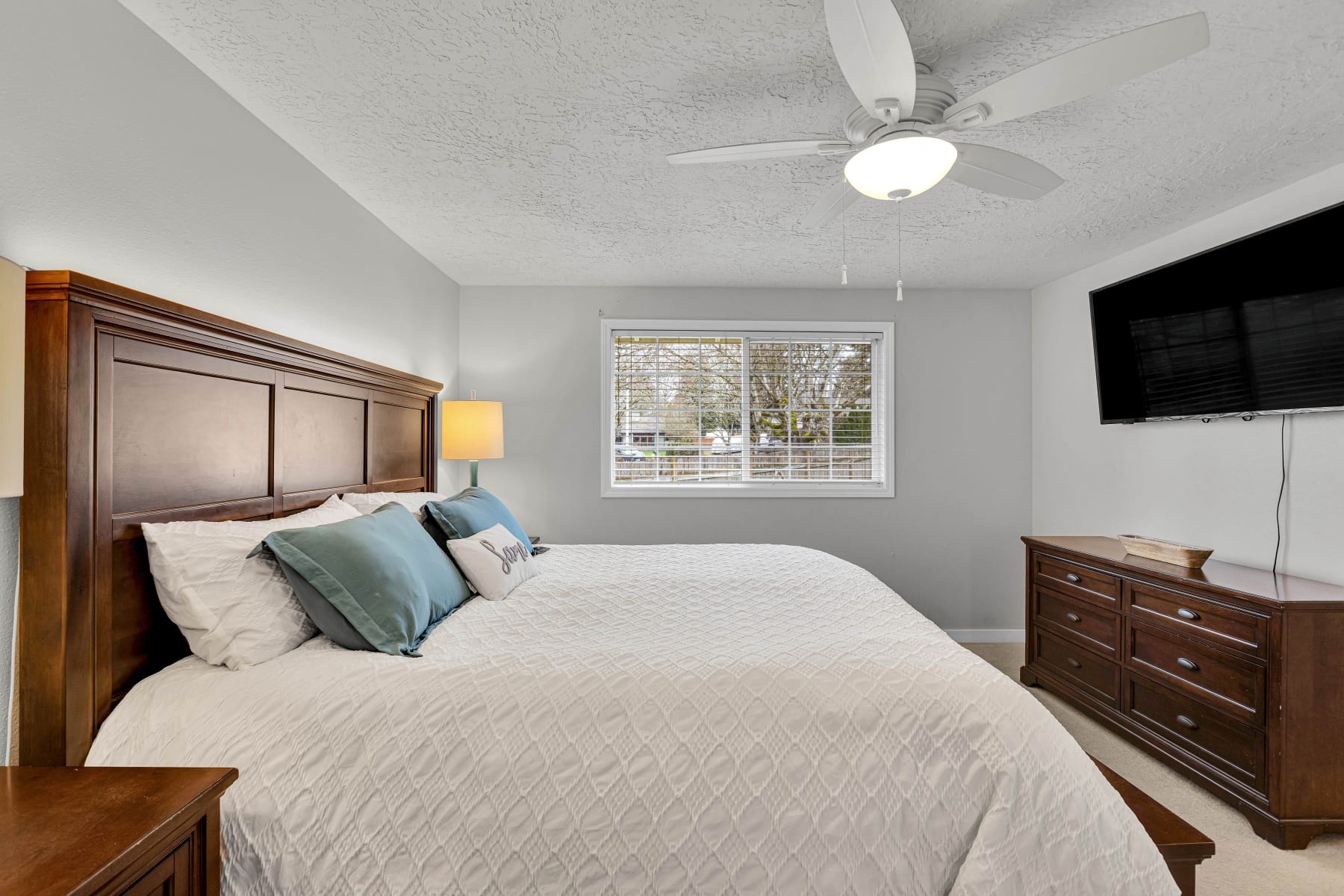  13032 SW HANSON RD Beaverton, OR 97008 - 物件實景