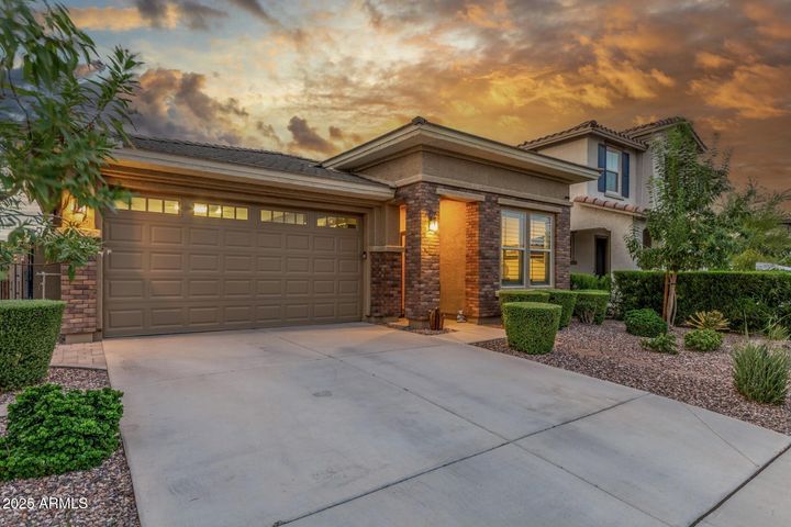 Peoria, Arizona, 85383, United States, 3 Bedrooms Bedrooms, ,2 BathroomsBathrooms,Residential,For Sale,1944970