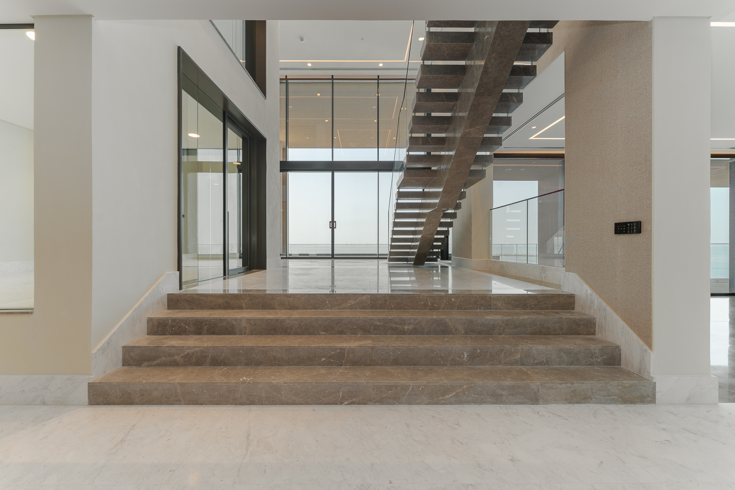 Stunning Luxury Apartment with Full Sea Views - 物件實景
