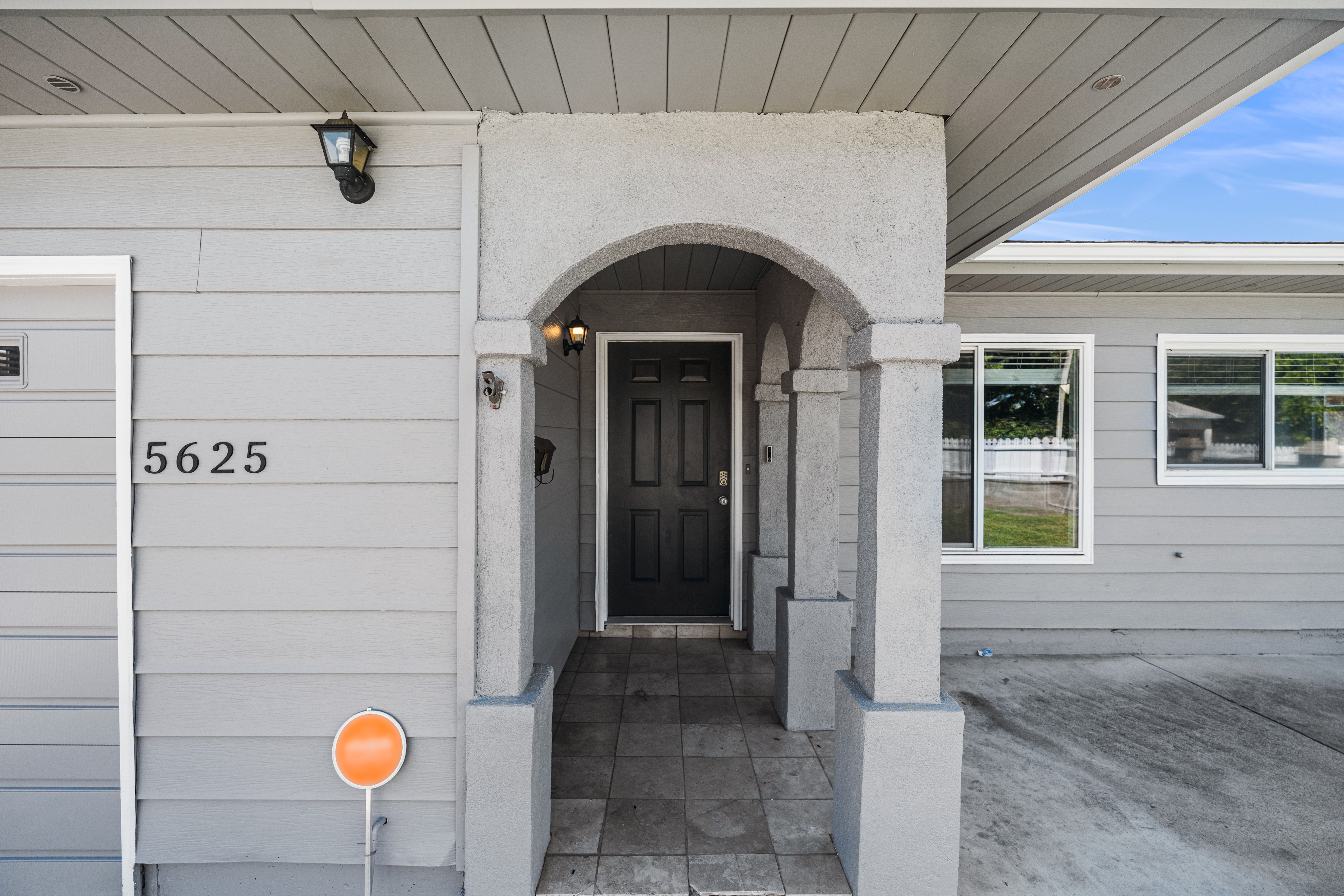  5625 Layton Drive, North Highlands, CA 95660 - 物件實景