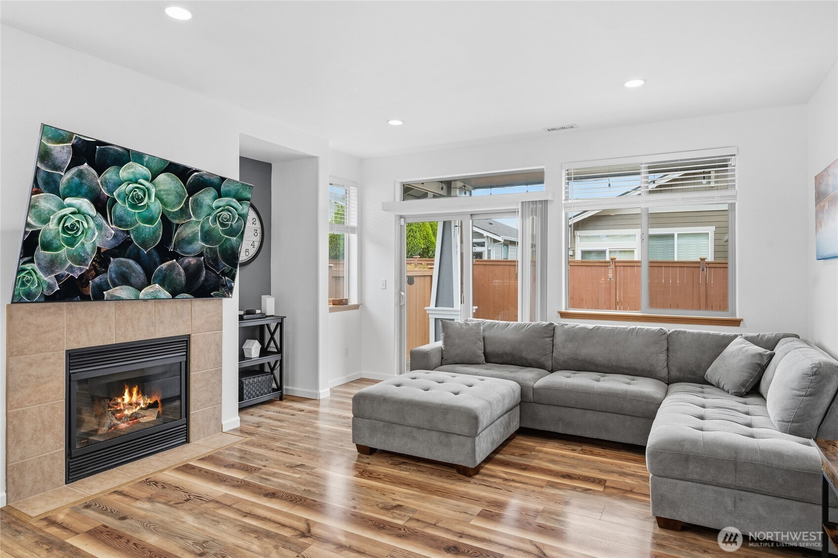 Lacey, Washington, 98516, United States, 2 Bedrooms Bedrooms, ,1 BathroomBathrooms,Residential,For Sale,1987795