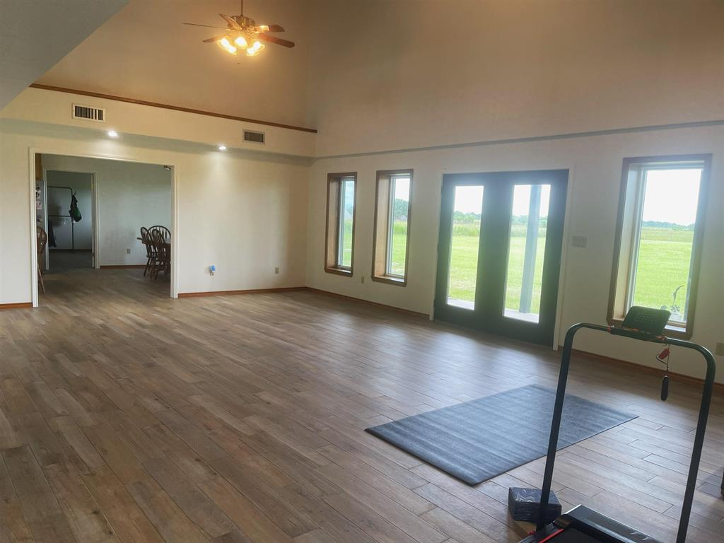 Winnie, Texas, 77665, United States, 4 Bedrooms Bedrooms, ,4 BathroomsBathrooms,Residential,For Sale,1918709