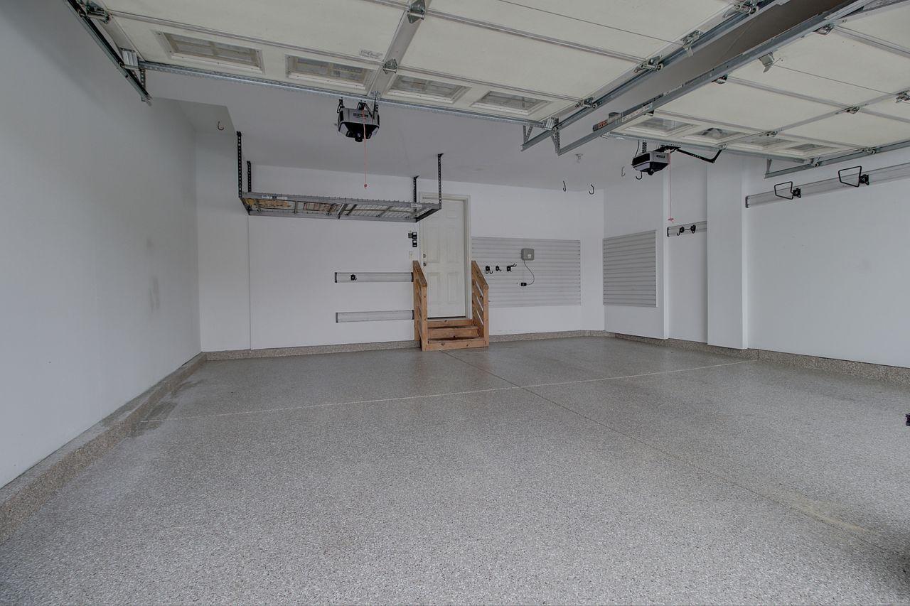 Plainfield, Illinois, 60585, United States, 4 Bedrooms Bedrooms, ,3 BathroomsBathrooms,Residential,For Sale,1729371