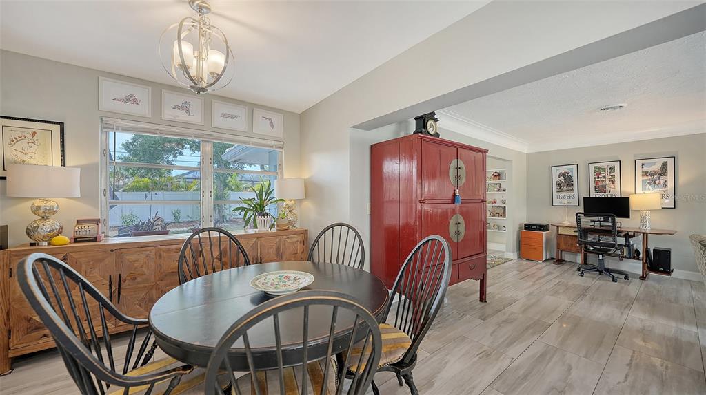 Sarasota, Florida, 34239, United States, 3 Bedrooms Bedrooms, ,2 BathroomsBathrooms,Residential,For Sale,1785802