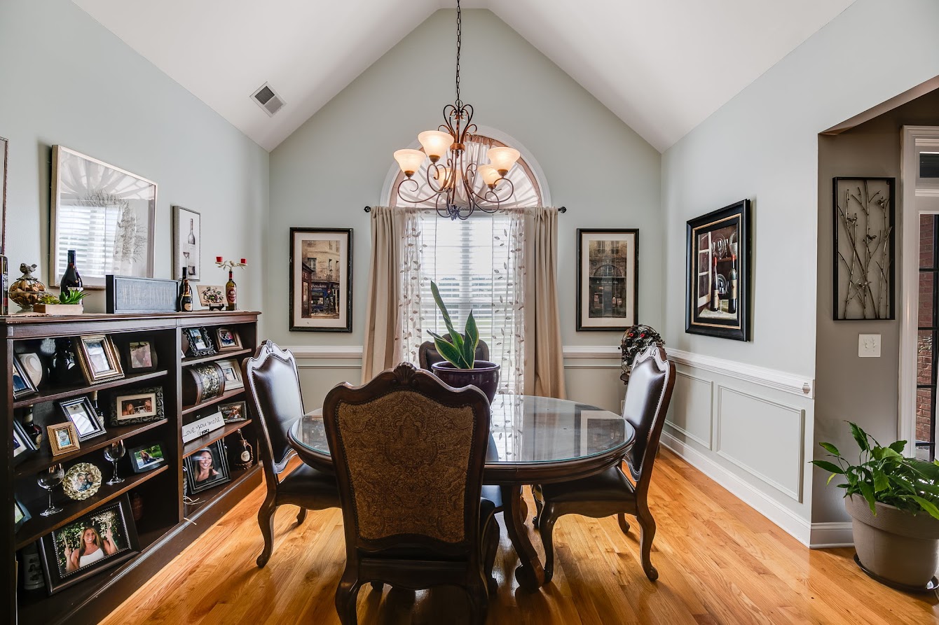 Whitesburg, Georgia, 30185, United States, 4 Bedrooms Bedrooms, ,3 BathroomsBathrooms,Residential,For Sale,1977664