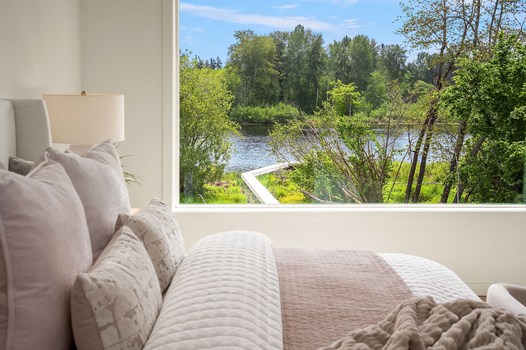  9622 Slater Ave NE, Kirkland, WA 98033 - 物件實景