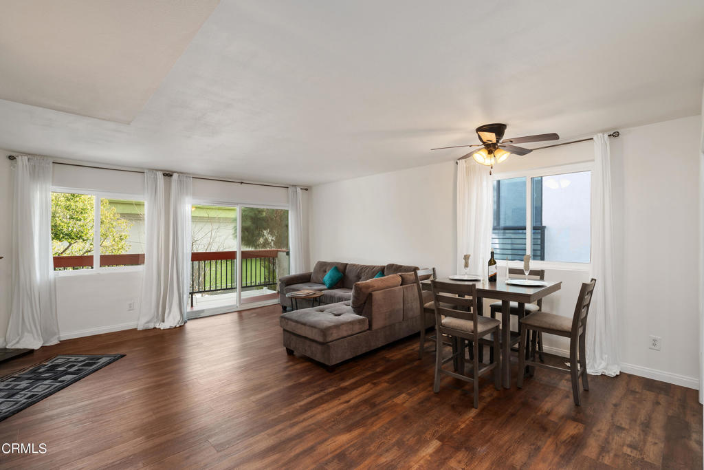 15322 Weddington Street #3, Sherman Oaks, California, 91411, United States, 2 Bedrooms Bedrooms, ,2 BathroomsBathrooms,Residential,For Sale,15322 Weddington Street #3,1621498