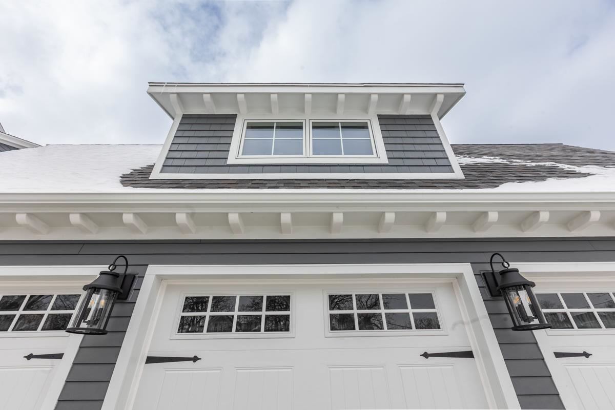 Beloit, Wisconsin, 53511, United States, 4 Bedrooms Bedrooms, ,3 BathroomsBathrooms,Residential,For Sale,2018570