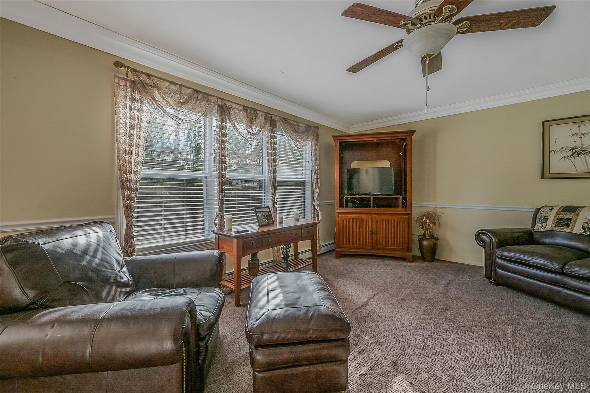 Ridge, New York, 11961, United States, 3 Bedrooms Bedrooms, ,3 BathroomsBathrooms,Residential,For Sale,1991803