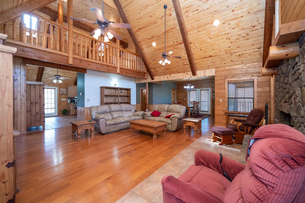 Gilmer, Texas, 75645, United States, 3 Bedrooms Bedrooms, ,4 BathroomsBathrooms,Residential,For Sale,2006338