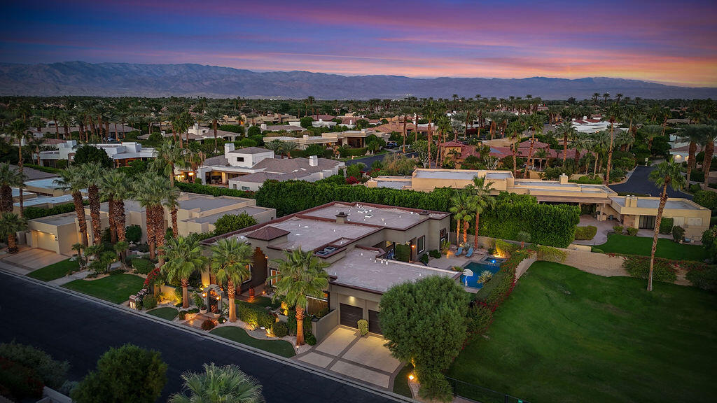 La Quinta, California, 92253, United States, 4 Bedrooms Bedrooms, ,2 BathroomsBathrooms,Residential,For Sale,1987635