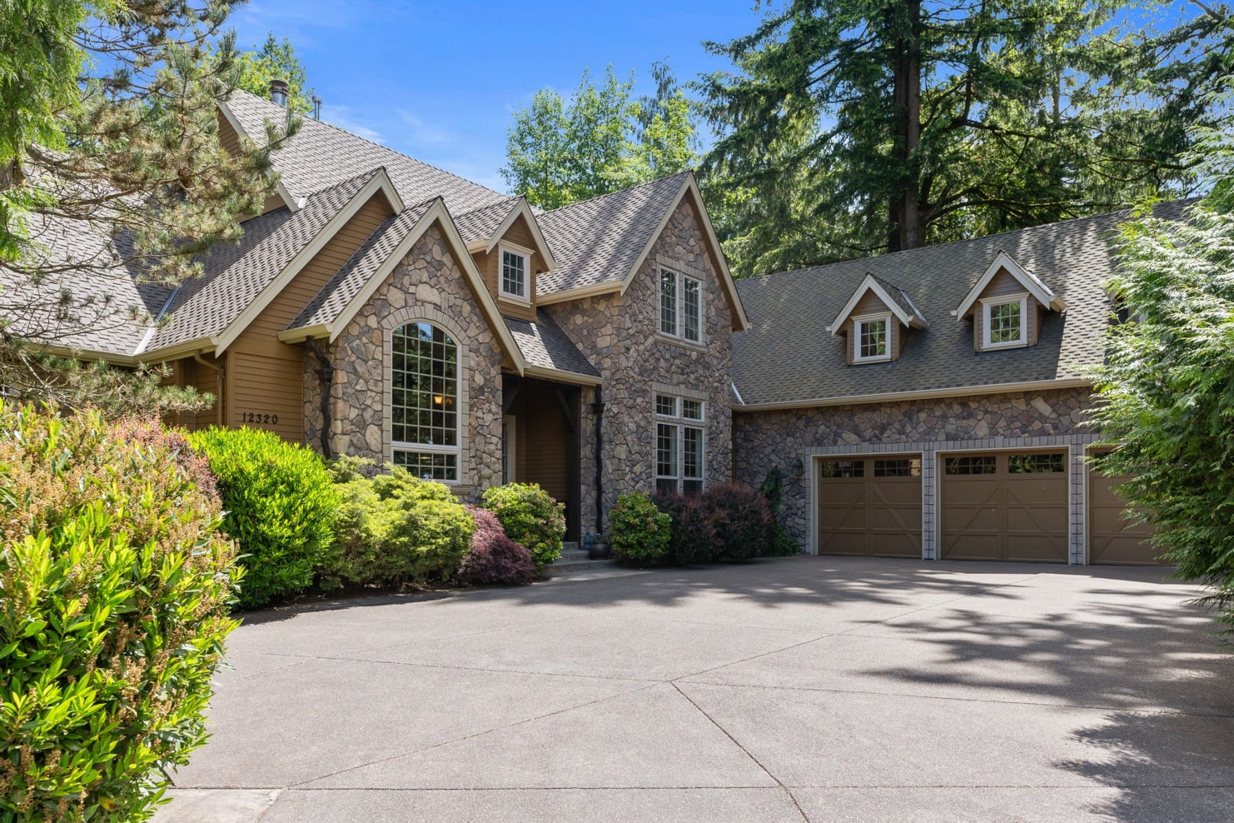  12320 NW SARGENT LN Portland, OR 97231 - 物件實景