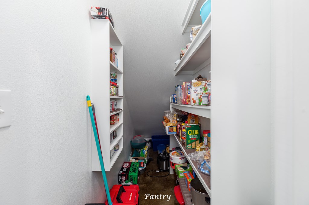 Etoile, Texas, 75944, United States, 3 Bedrooms Bedrooms, ,2 BathroomsBathrooms,Residential,For Sale,1989857