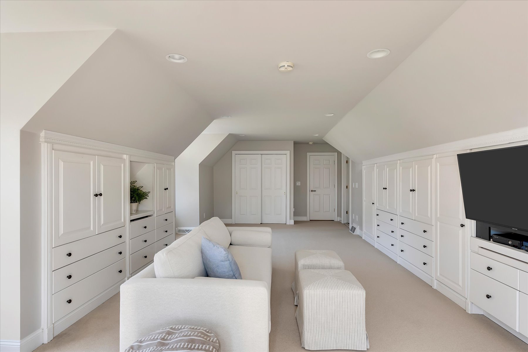  5 Old English Road, Slingerlands, NY 12159 - 物件實景