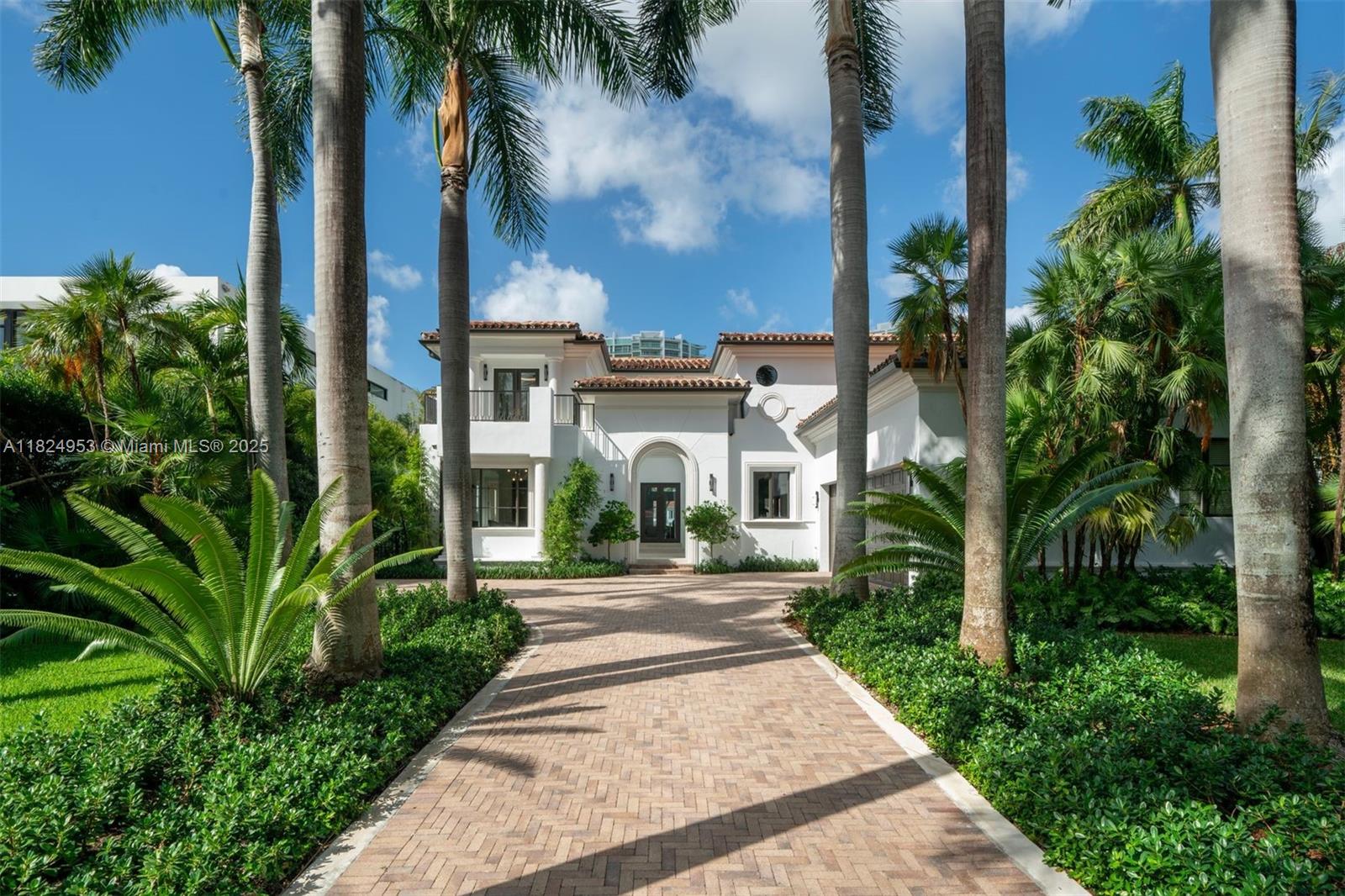 Golden Beach, Florida, 33160, United States, 6 Bedrooms Bedrooms, ,6 BathroomsBathrooms,Residential,For Sale,1866136