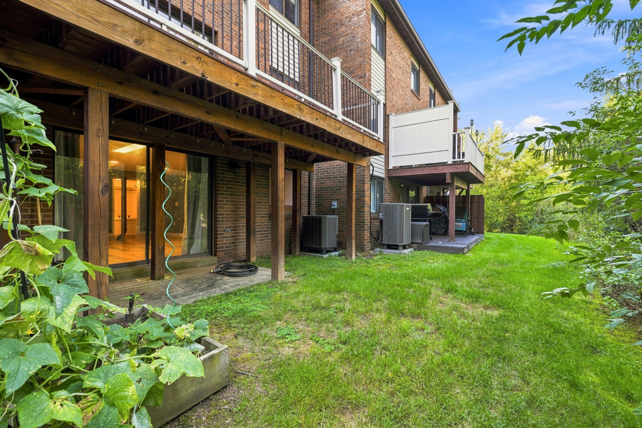 103 Springwater Court, Coraopolis, PA 15108 - 物件實景