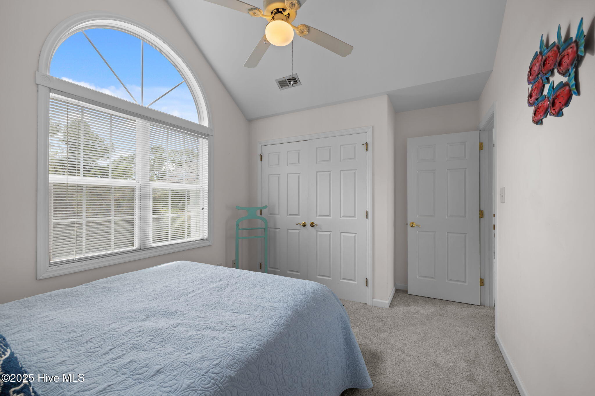 Emerald Isle, North Carolina, 28594, United States, 4 Bedrooms Bedrooms, ,6 BathroomsBathrooms,Residential,For Sale,1927428