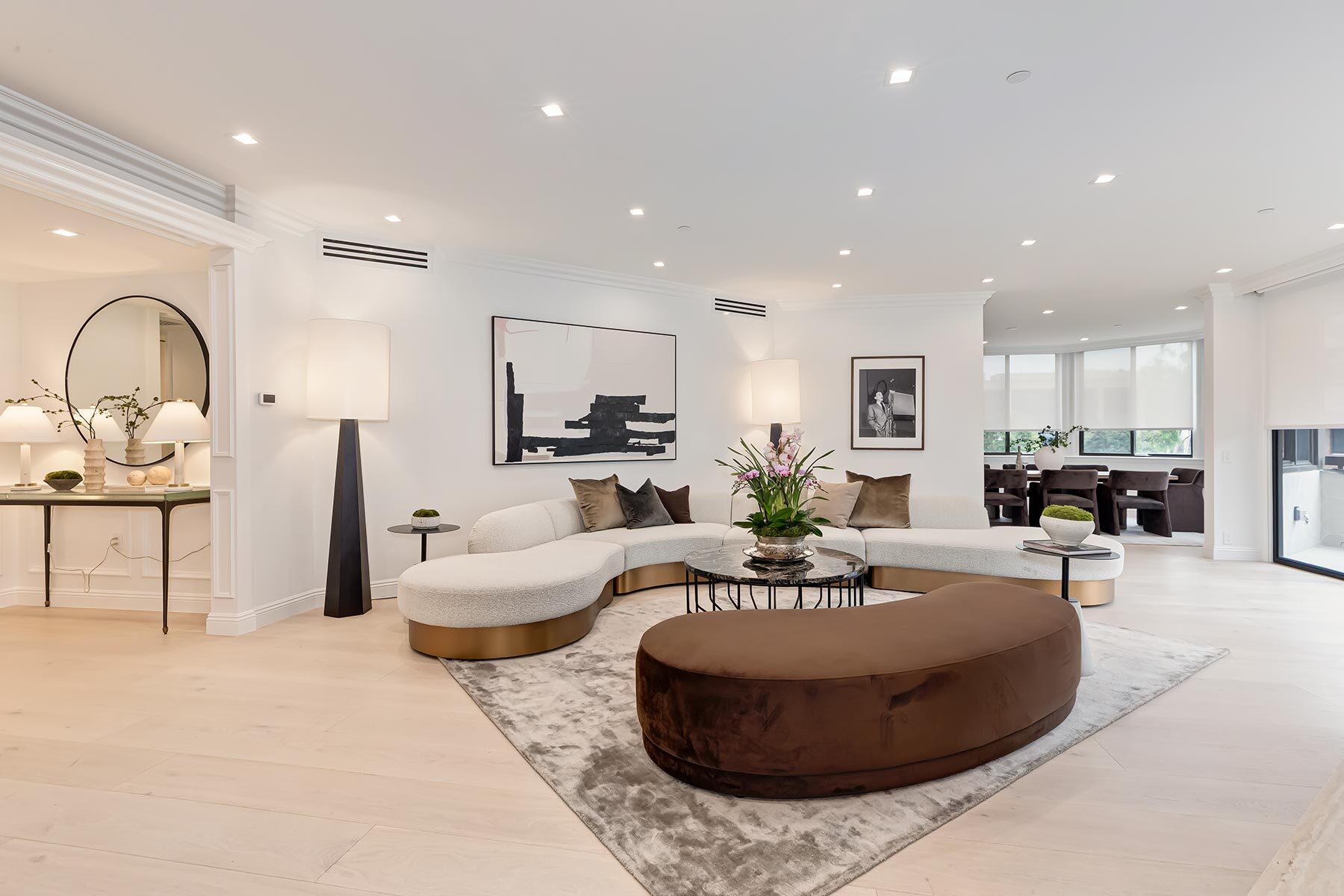  300 North Swall Drive - 物件實景