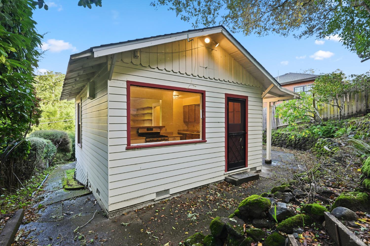 Fairfax, California, 94930, United States, 2 Bedrooms Bedrooms, ,2 BathroomsBathrooms,Residential,For Sale,1989097