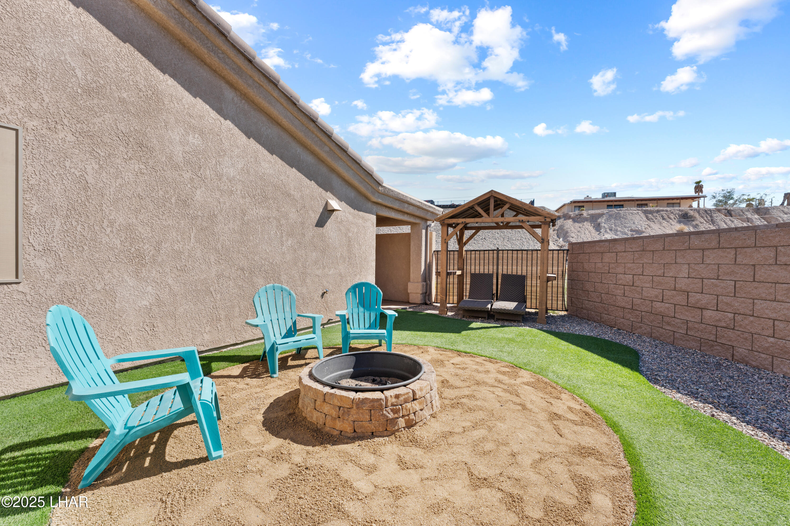 Lake Havasu City, Arizona, 86404, United States, 3 Bedrooms Bedrooms, ,1 BathroomBathrooms,Residential,For Sale,1967862