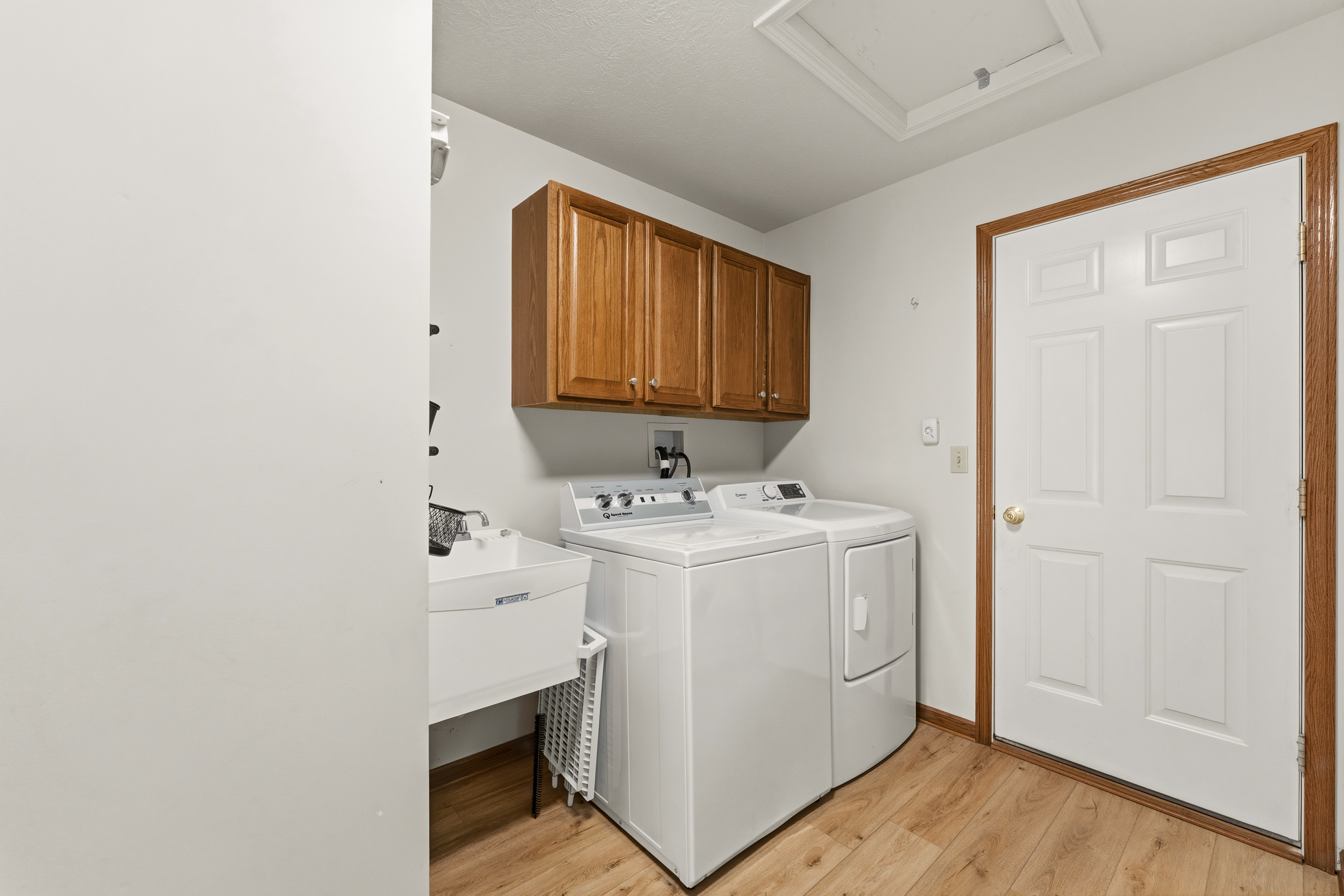  1097 Timberwood Drive, Beaver Falls, PA 15010 - 物件實景