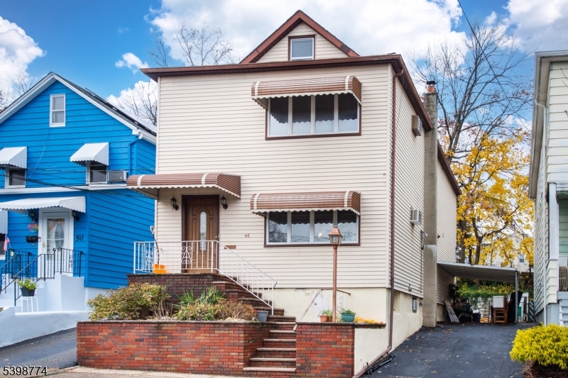 Clifton City, New Jersey, 07014, United States, 5 Bedrooms Bedrooms, ,3 BathroomsBathrooms,Residential,For Sale,2000752