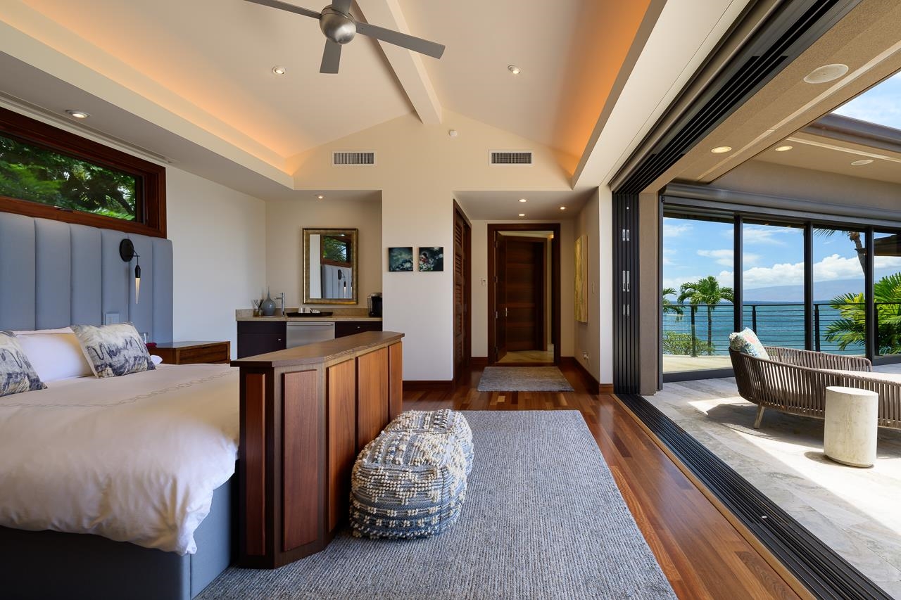 Lahaina, Hawaii, 96761, United States, 7 Bedrooms Bedrooms, ,9 BathroomsBathrooms,Residential,For Sale,1934362